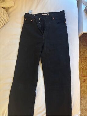 Levi's Black Straight-Leg Women's Jeans